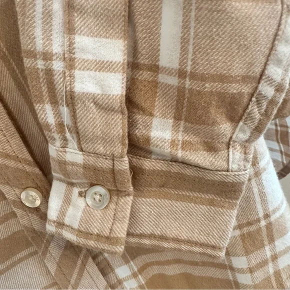 Gap Women's Soft Cotton Relaxed Fit Button Up Flannel Shirt Size Large-New - Picture 4 of 15